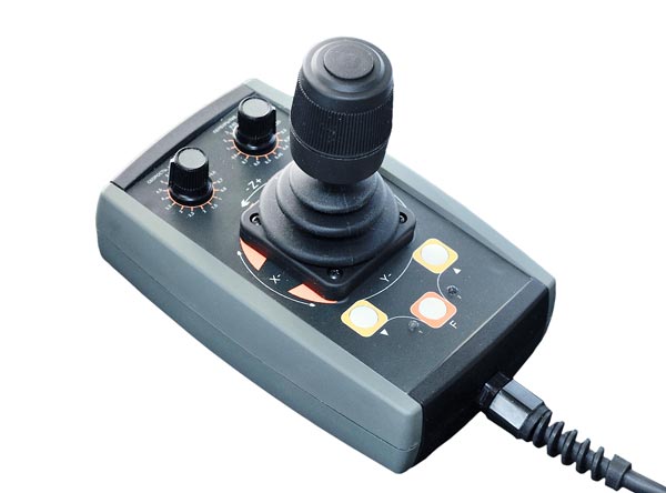 Джойстик манипулятор контроллера системы перемещения установки для лазерной сварки и наплавки ЛАТ-II